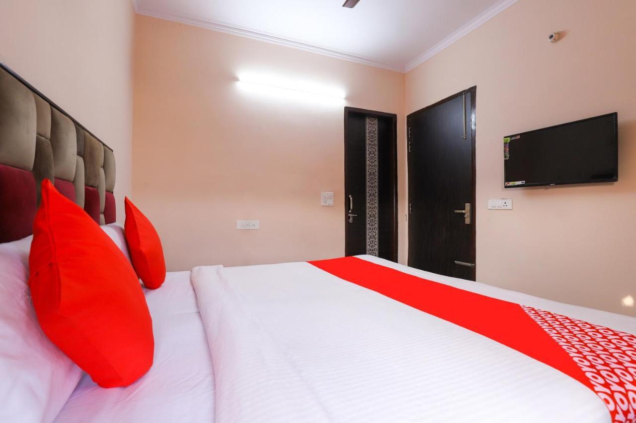 Oyo 77819 Shahdara Inn ניו דלהי מראה חיצוני תמונה